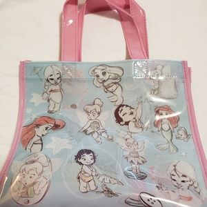 Disney animators collect bag